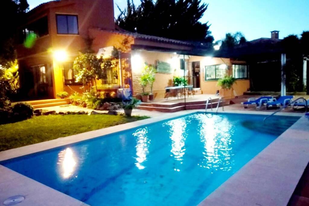 Villa Torrenueva Малага Екстериор снимка