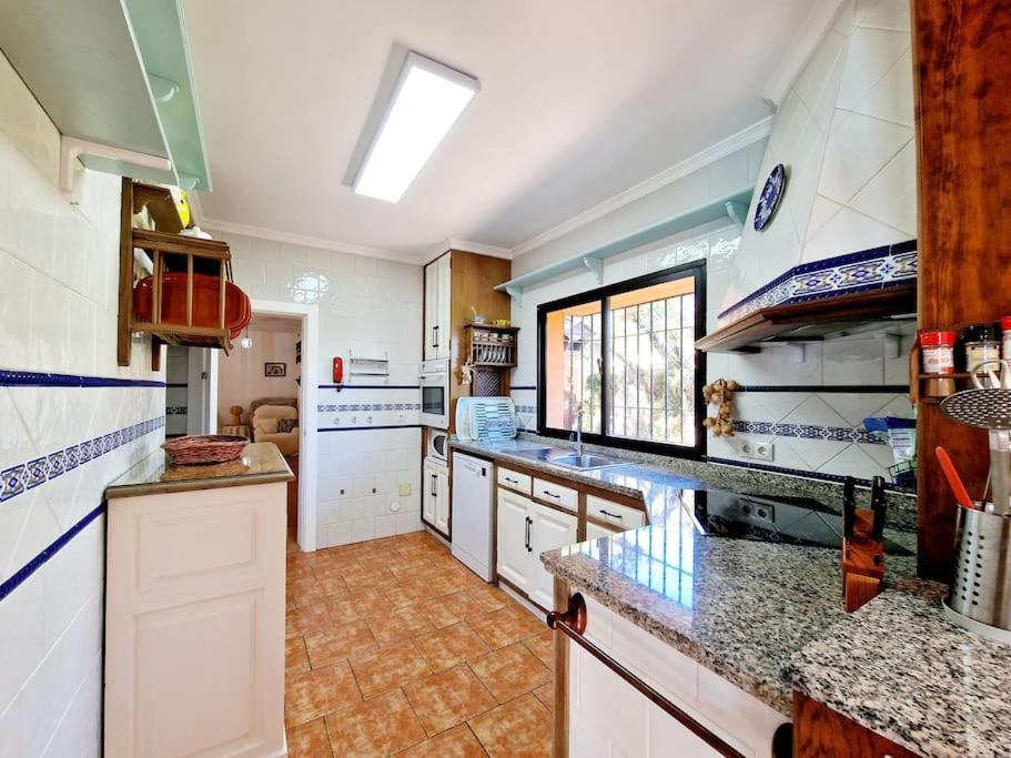 Villa Torrenueva Малага Екстериор снимка