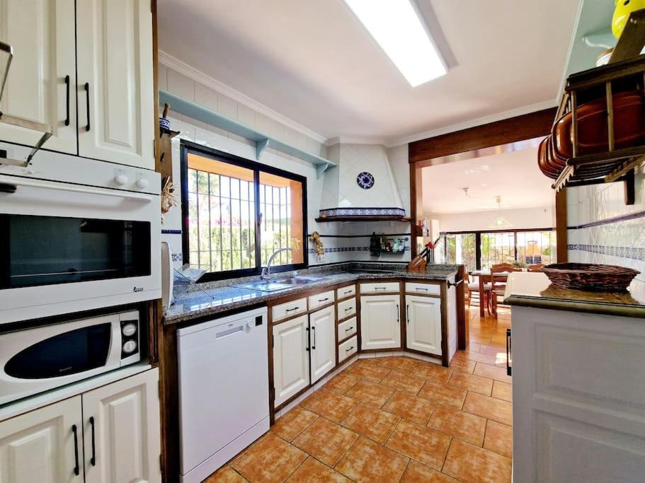 Villa Torrenueva Малага Екстериор снимка