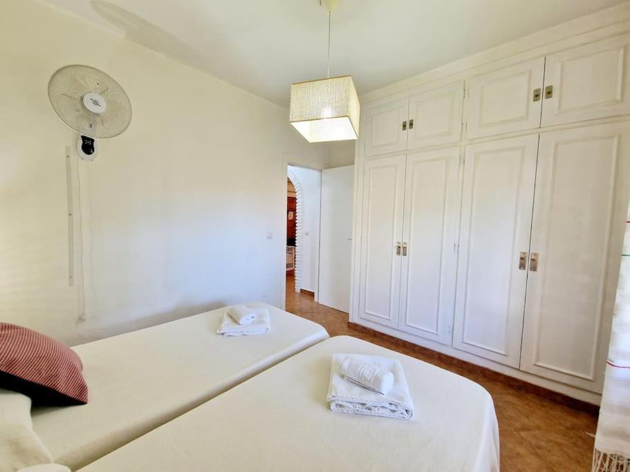 Villa Torrenueva Малага Екстериор снимка